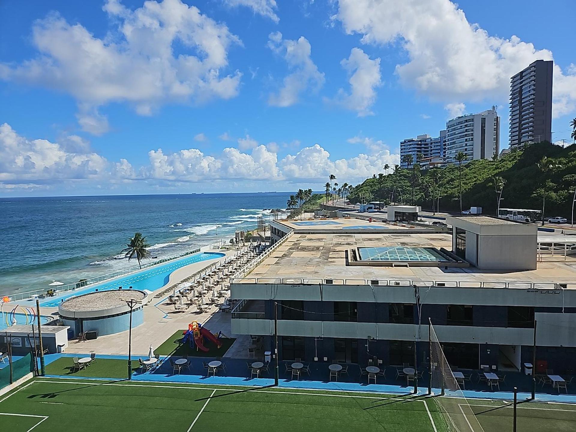 Apartment De Luxo Costa Espanha Apto Barra - Ondina - Pe Na Areia -circuito Carnaval