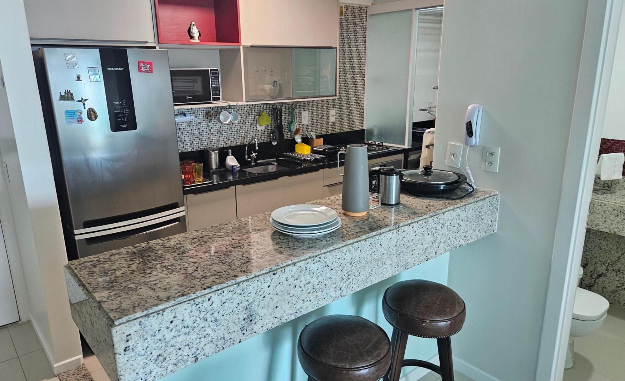 De Luxo Costa Espanha Apto Barra - Ondina - Pe Na Areia -circuito Carnaval Apartment *