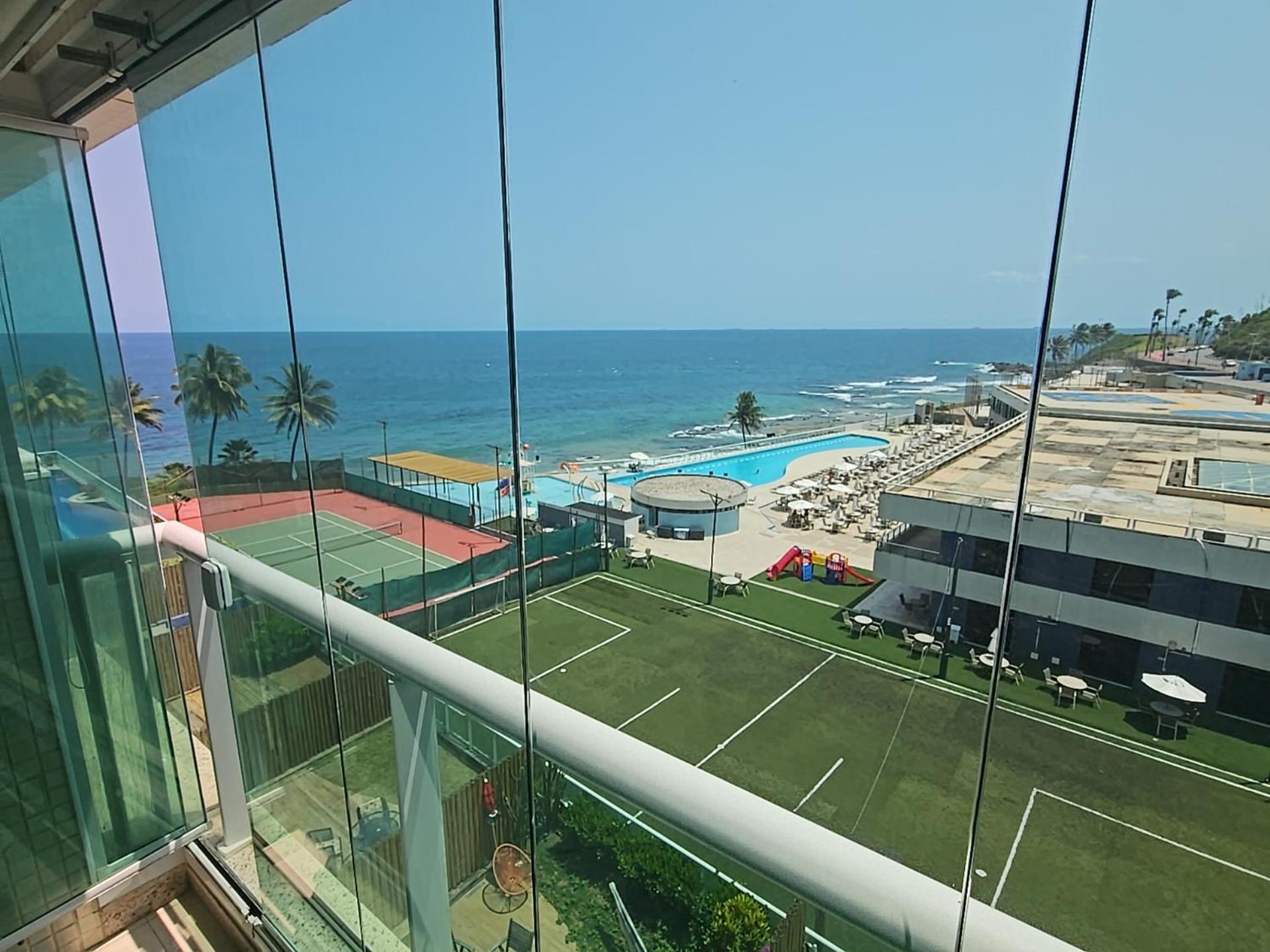 De Luxo Costa Espanha Apto Barra - Ondina - Pe Na Areia -circuito Carnaval Apartment