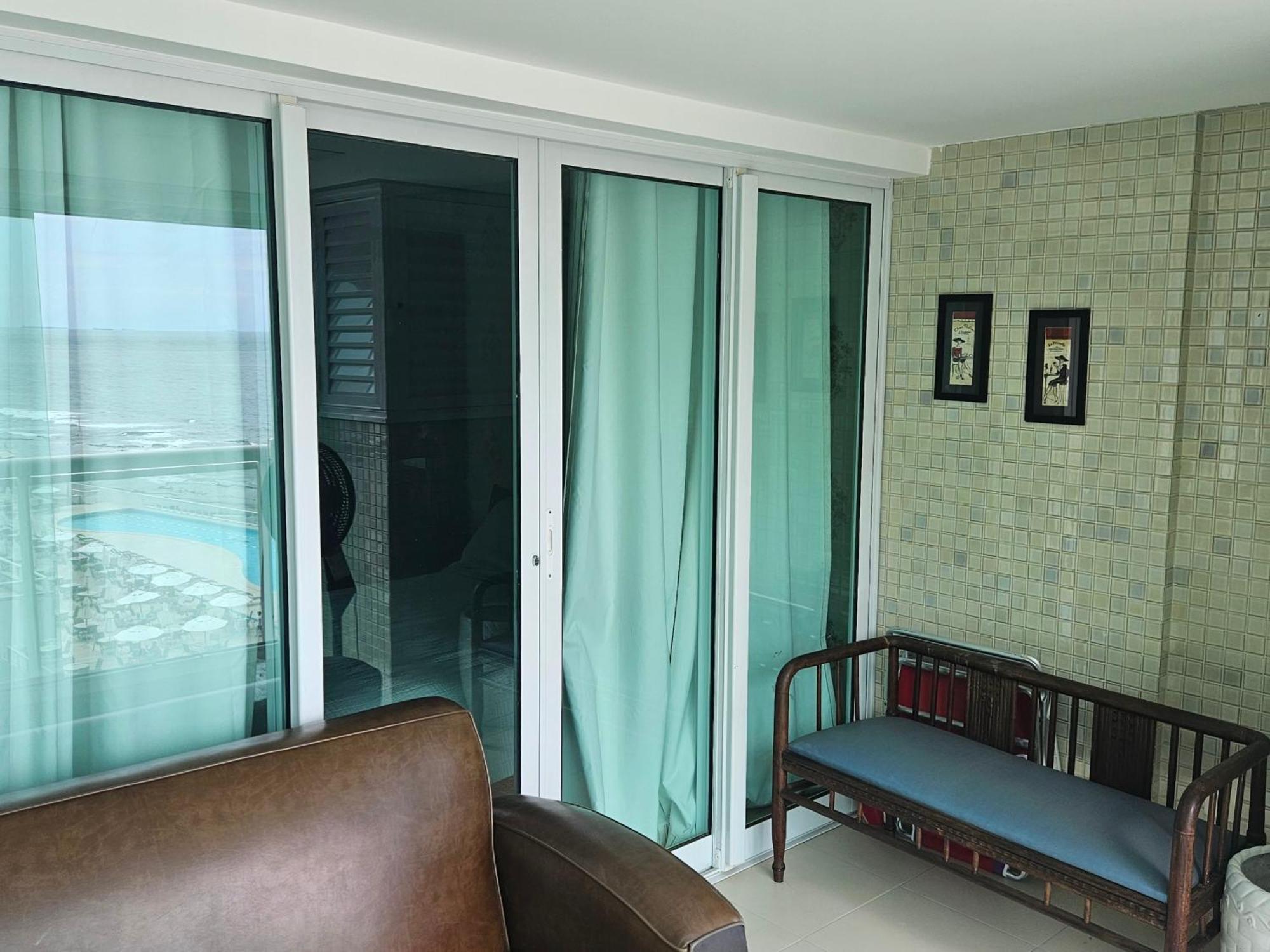 De Luxo Costa Espanha Apto Barra - Ondina - Pe Na Areia -circuito Carnaval * 萨尔瓦多